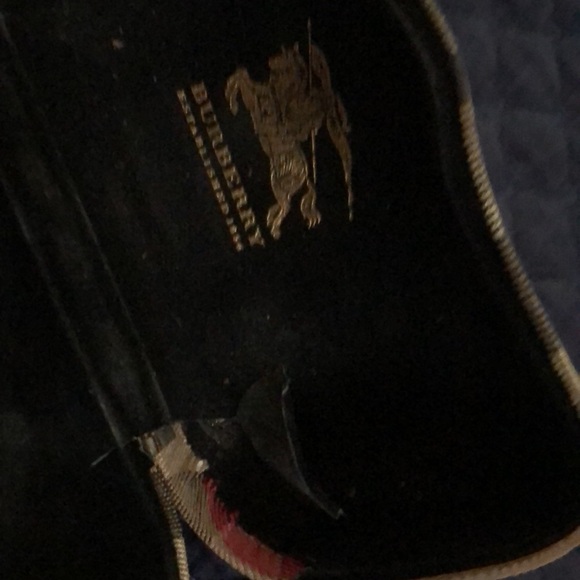 Burberry Sunglasses - Picture 2 of 5